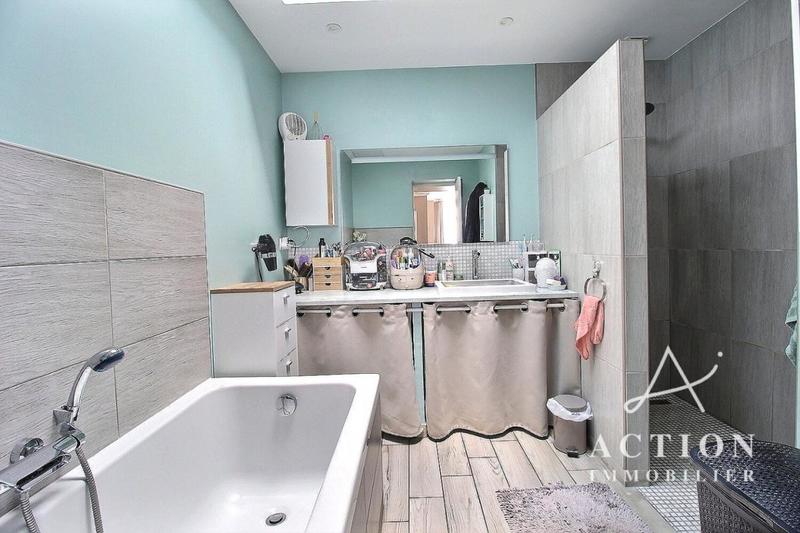 Maison - 128 m² - 5 pièces