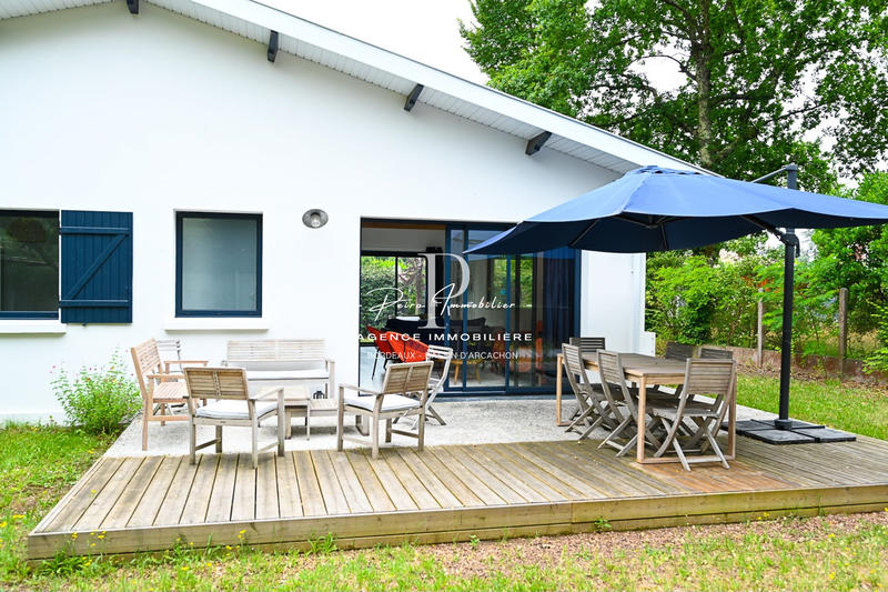 Maison - 95 m² - 5 pièces