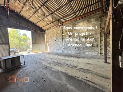 Parking / Garage - 208 m²