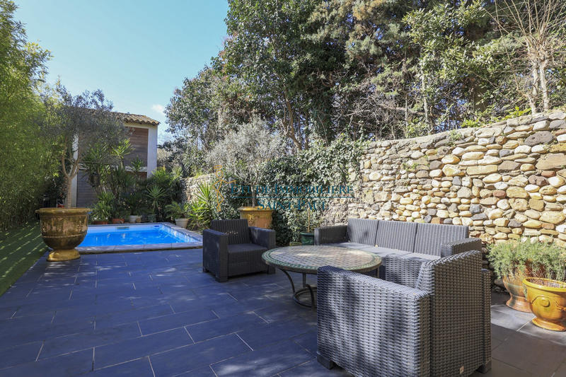 Maison contemporaine - 190 m² - 5 pièces