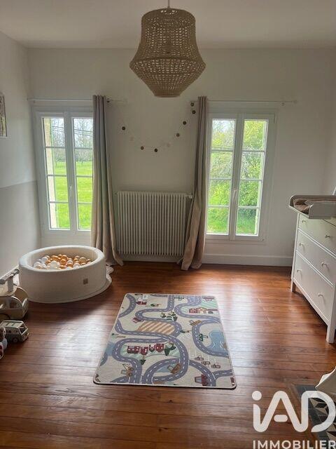 Maison - 170 m² - 4 pièces