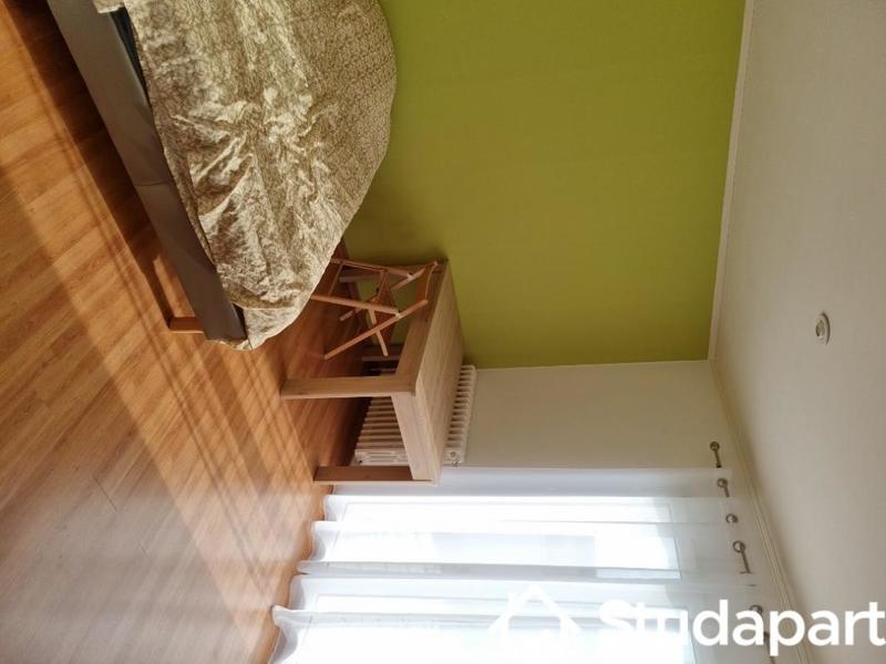 Chambre - 17 m² - 1 pièce