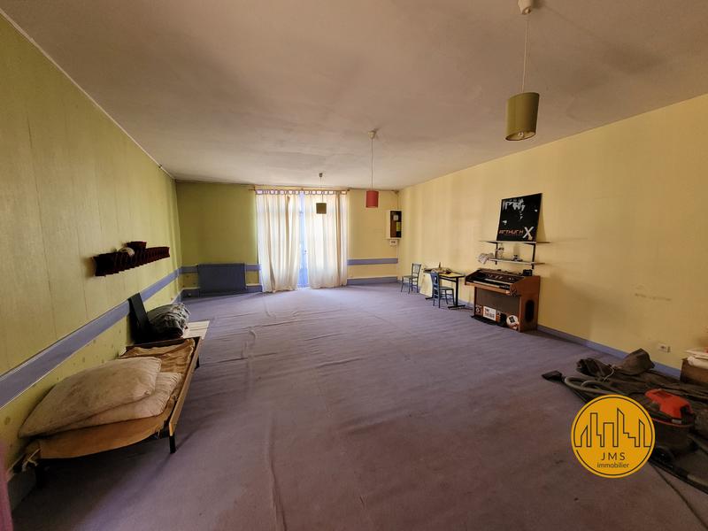 Maison - 380 m² - 12 pièces