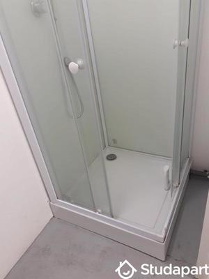 Chambre - 9 m² - 1 pièce