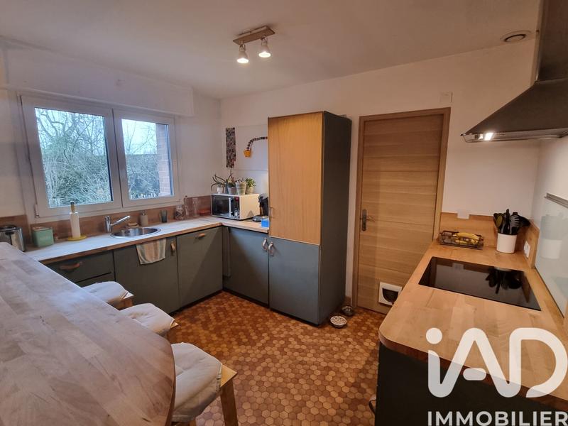 Maison - 94 m² - 5 pièces