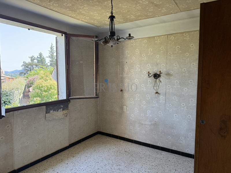 Maison - 73 m² - 5 pièces