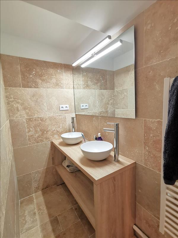 Appartement - 82 m² - 3 pièces