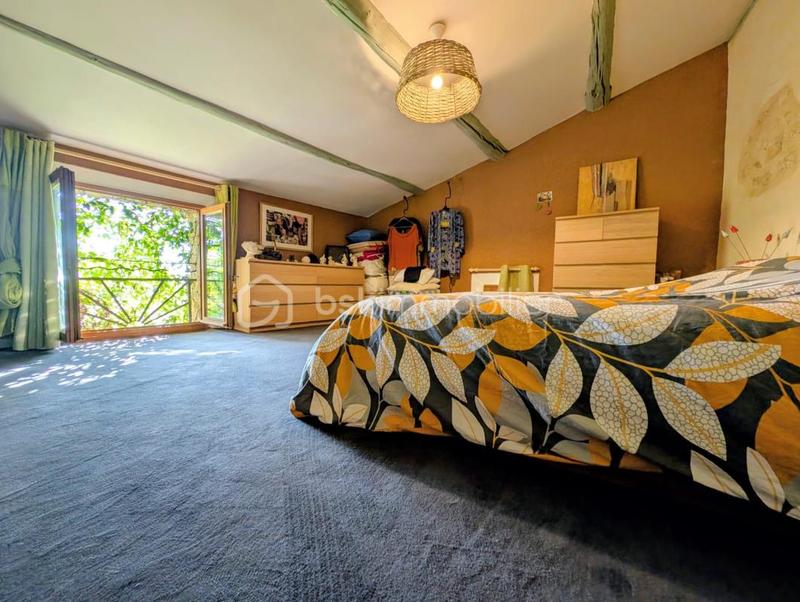 Maison en pierre - 186 m² - 6 pièces