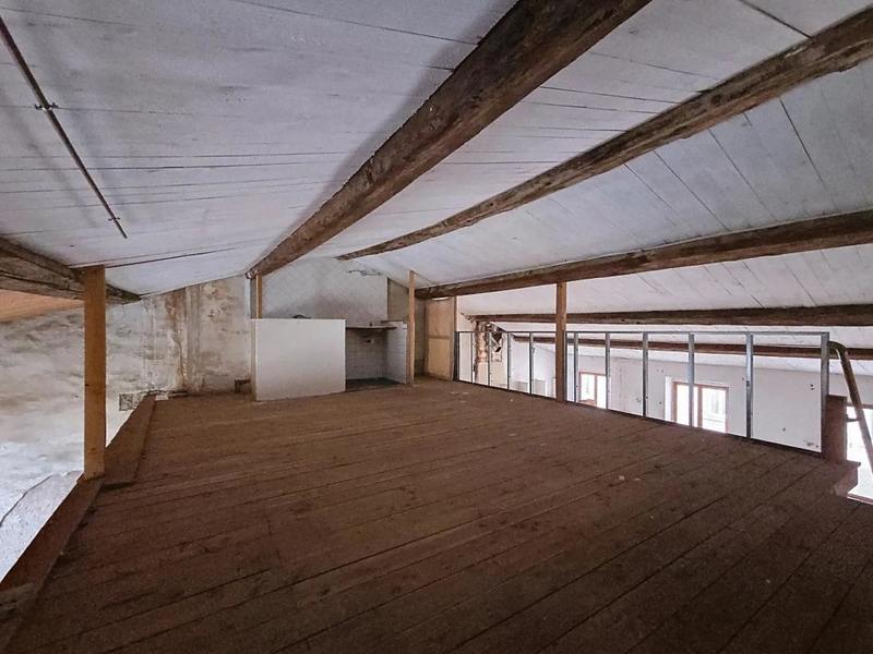 Appartement - 135 m² - 4 pièces