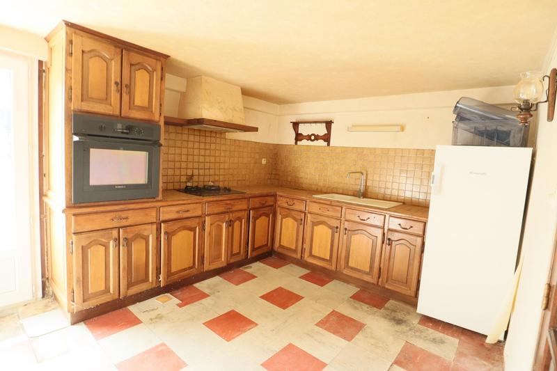 Maison - 99 m² - 6 pièces