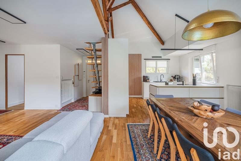 Maison - 158 m² - 7 pièces