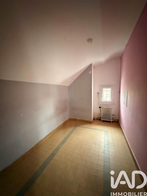 Maison - 97 m² - 5 pièces