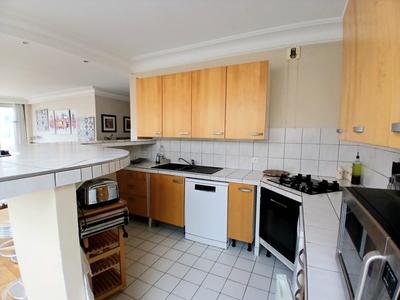 Appartement - 90 m² - 3 pièces