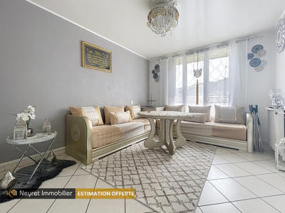 Appartement - 67 m² - 4 pièces