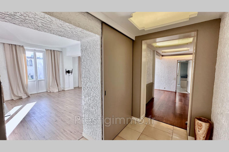 Appartement - 115 m² - 4 pièces