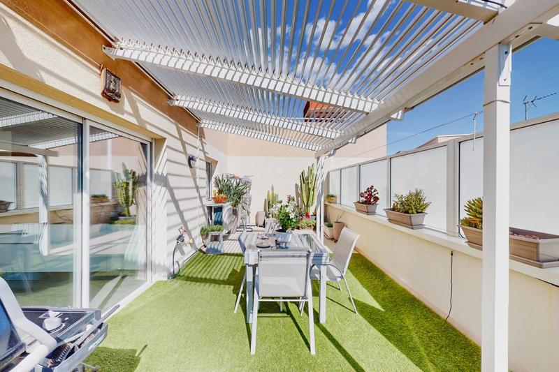 Appartement ancien - 71 m² - 3 pièces