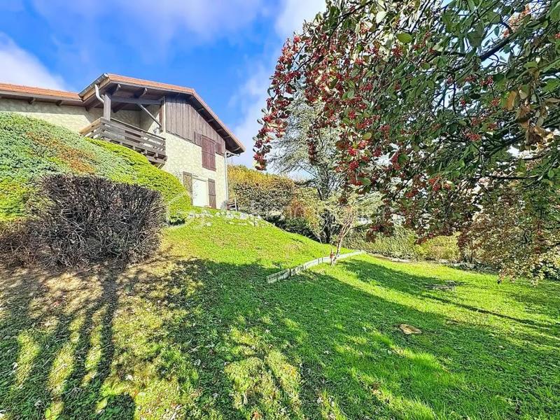 Maison - 152 m² - 6 pièces