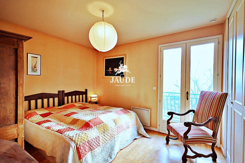 Maison - 165 m² - 6 pièces