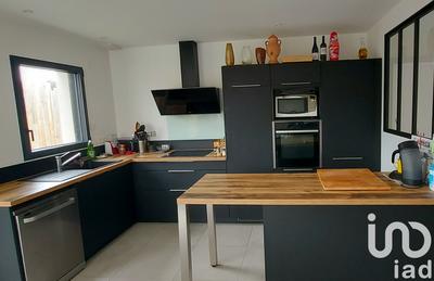 Maison - 115 m² - 6 pièces