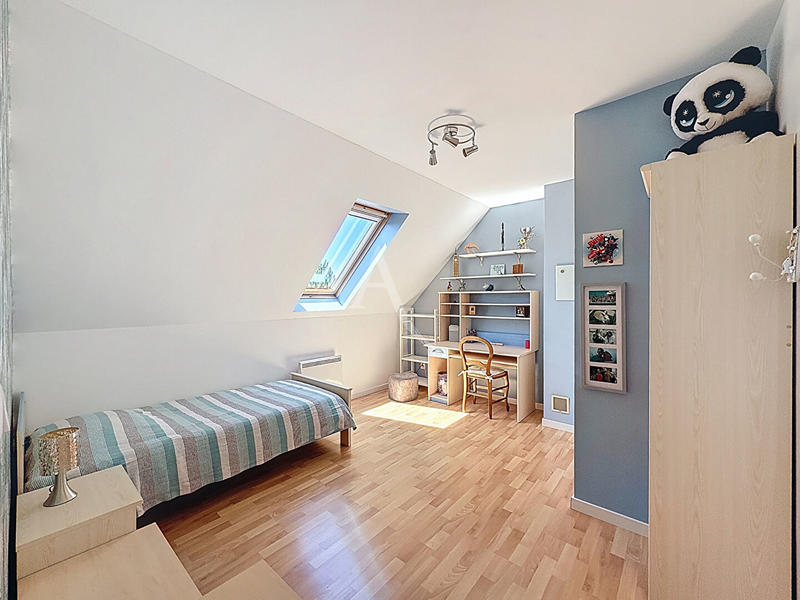 Maison - 140 m² - 7 pièces