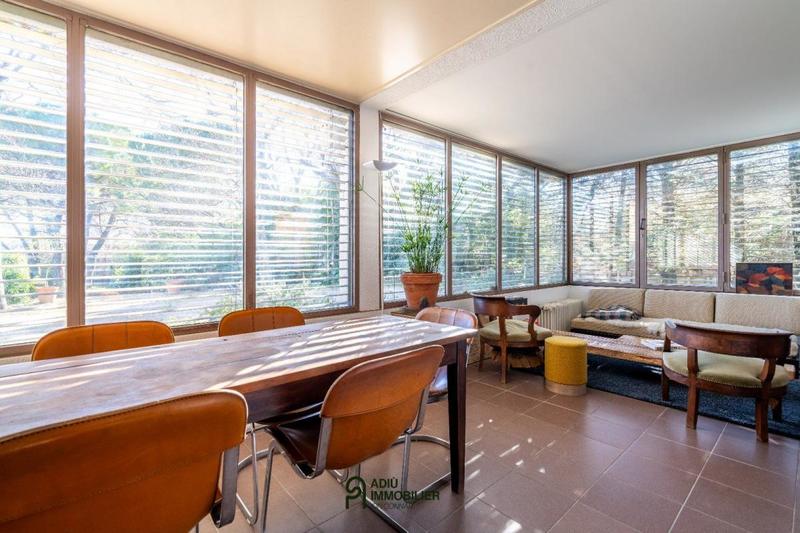 Maison de ville - 246 m² - 7 pièces