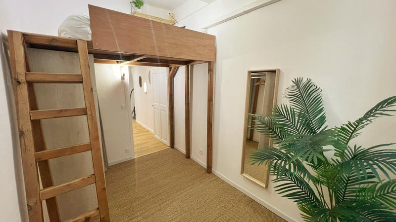 Appartement - 92 m² - 4 pièces