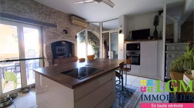 Maison ancienne - 227 m² - 6 pièces