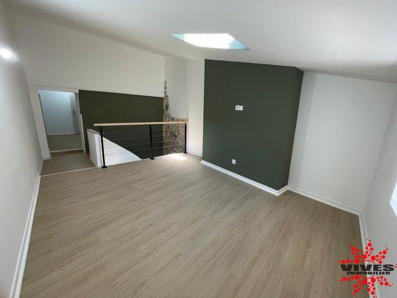 Maison - 90 m² - 3 pièces