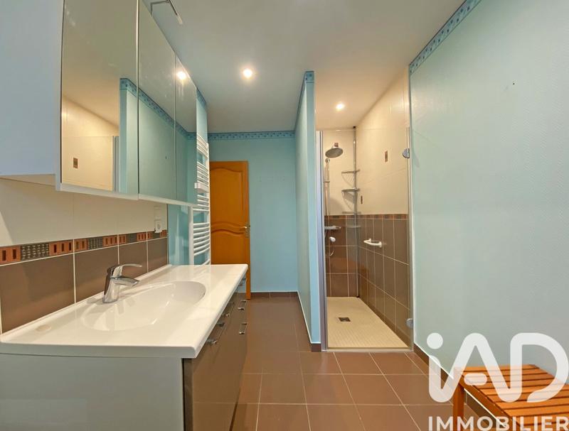 Maison - 141 m² - 5 pièces