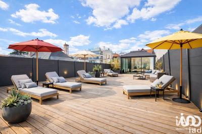 Maison - 421 m² - 5 pièces