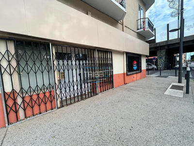 Local commercial - 178 m²