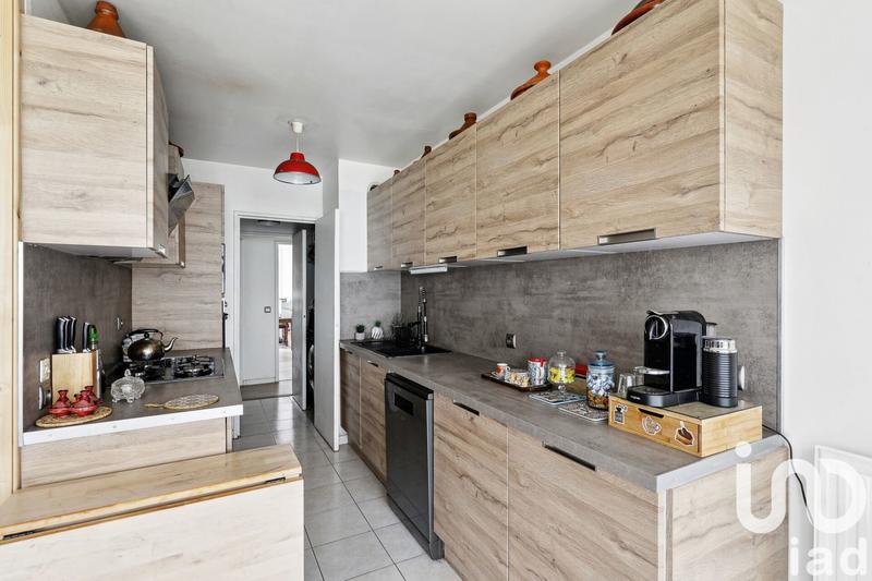 Appartement - 93 m² - 4 pièces