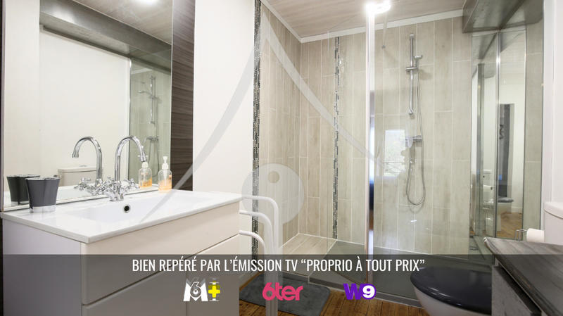 Propriété - 450 m² - 11 pièces