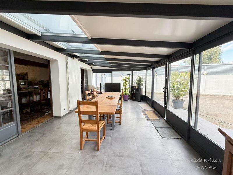 Maison - 215 m² - 6 pièces