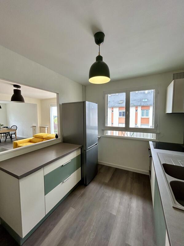 Appartement - 80 m² - 4 pièces