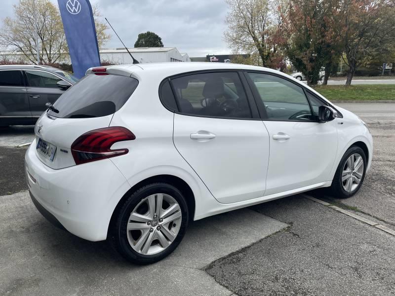 Peugeot 208 1.6 BlueHDi 75ch Bvm5 Style