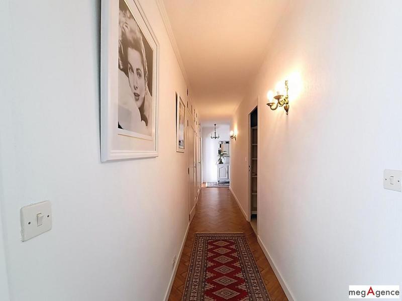 Appartement - 87 m² - 4 pièces