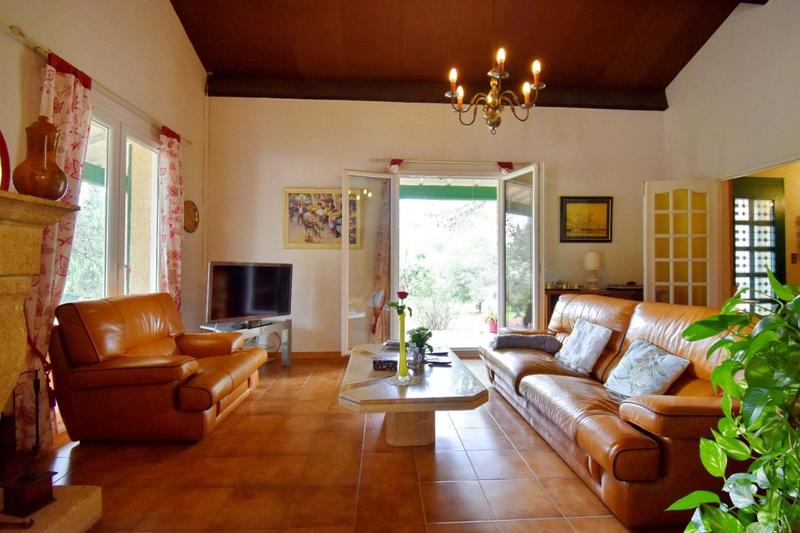 Mas - 186 m² - 11 pièces