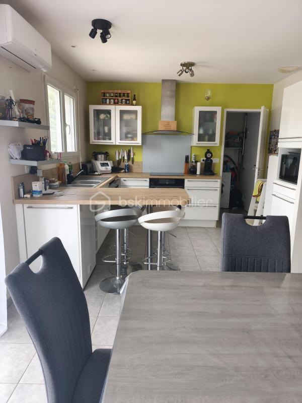 Maison - 98 m² - 6 pièces