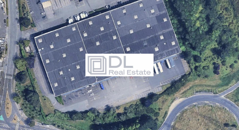 Entrepôt - 6 871 m²