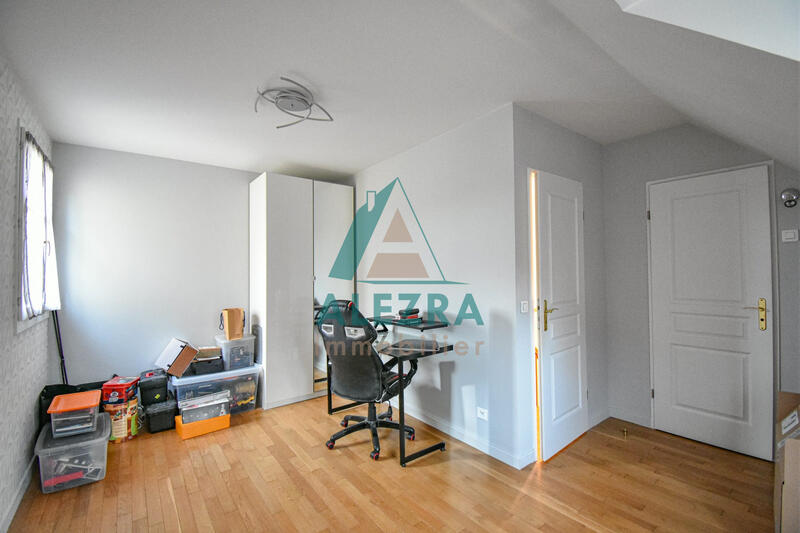 Maison - 135 m² - 5 pièces