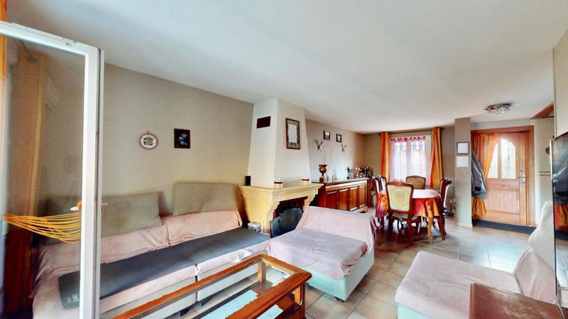 Maison - 130 m² - 7 pièces