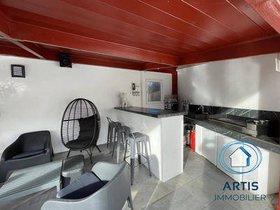 Maison - 140 m² - 6 pièces