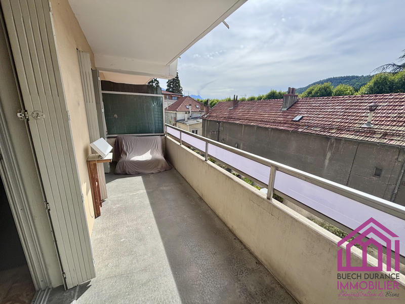 Appartement - 89 m² - 3 pièces