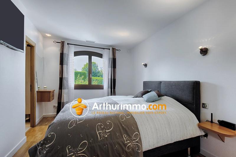 Maison - 181 m² - 6 pièces