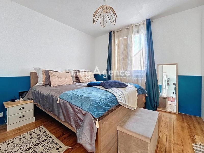 Maison - 84 m² - 5 pièces