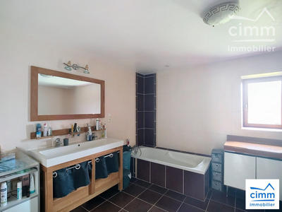 Maison - 158 m² - 5 pièces