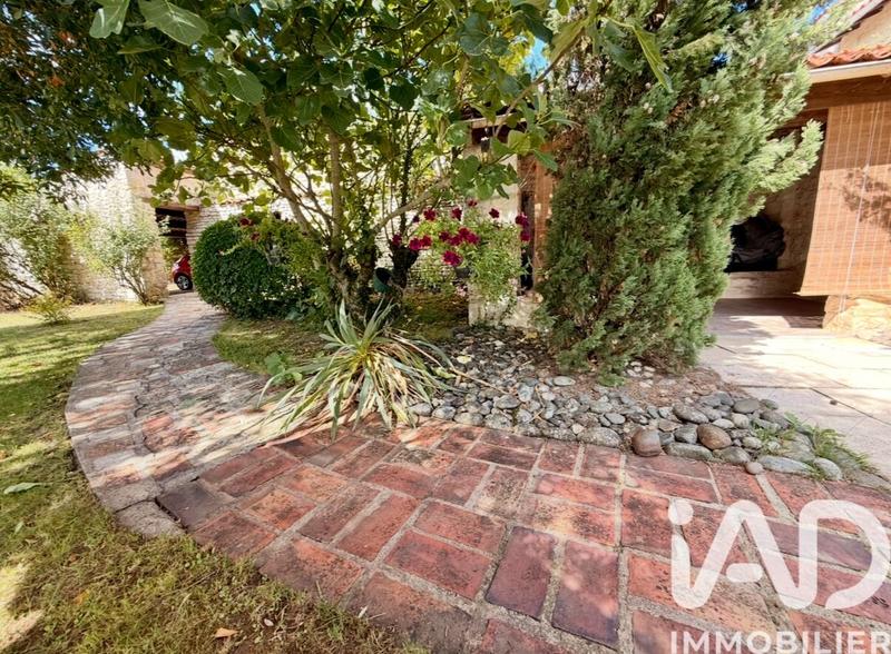 Maison - 170 m² - 6 pièces