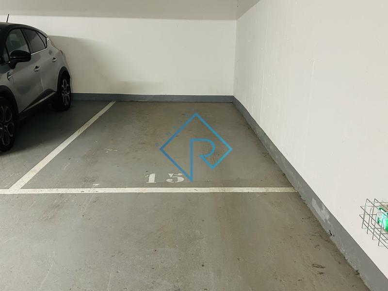 Parking - 10 m²