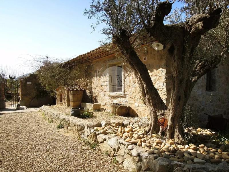 Villa - 130 m² - 5 pièces